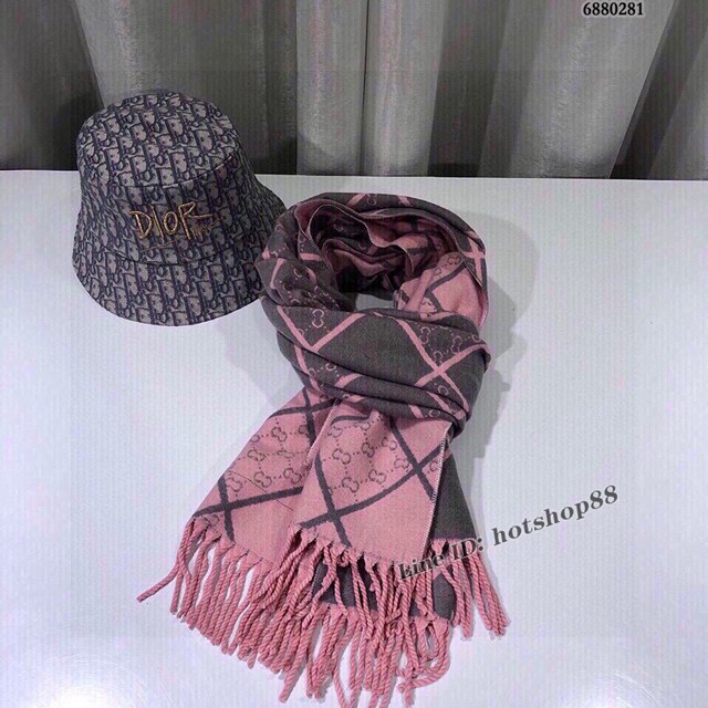 Gucci古奇專櫃爆款女士菱格圍巾披肩 mmyj2261